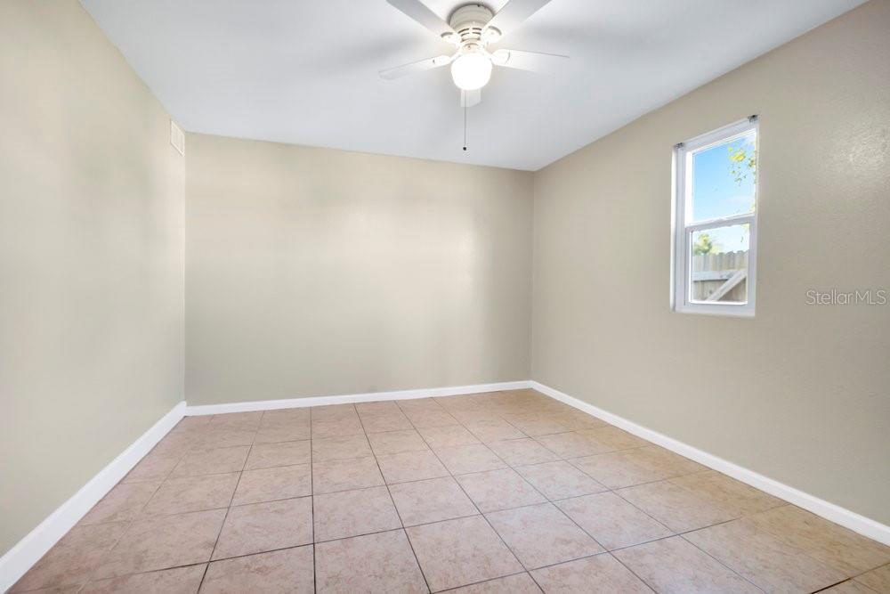 COUNTRY VILLAGE - Residential