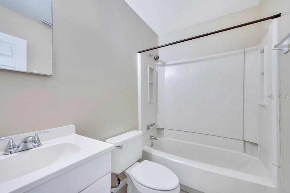 COUNTRY VILLAGE - Residential