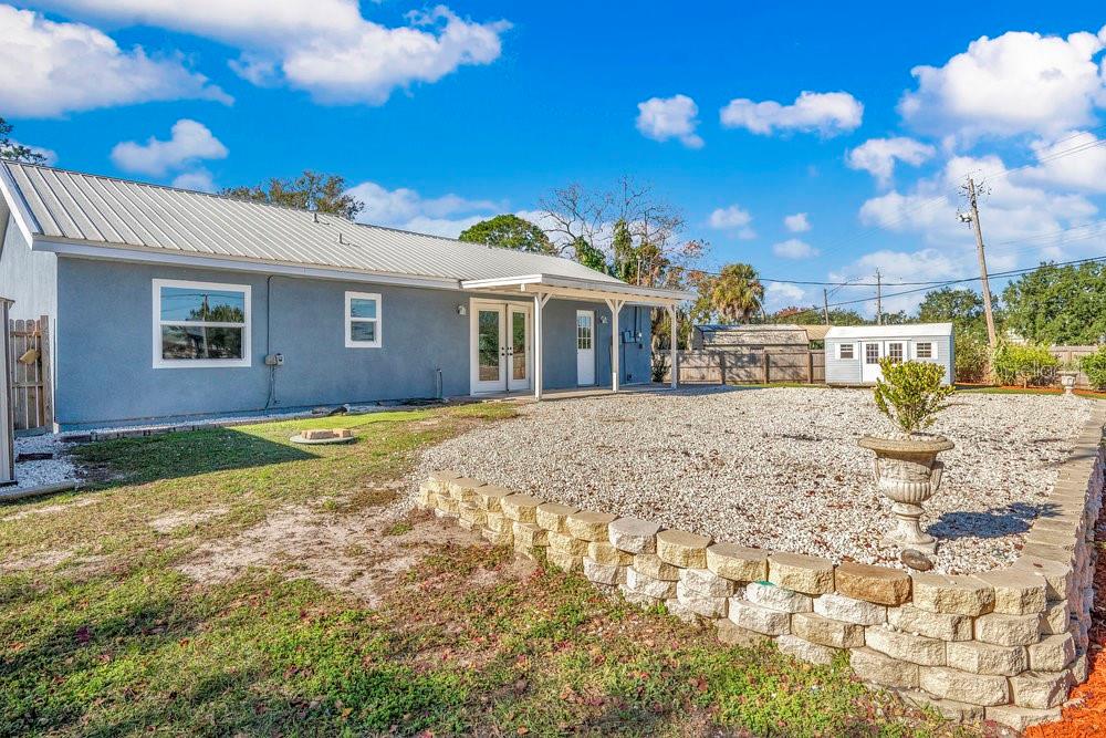 COUNTRY VILLAGE - Residential