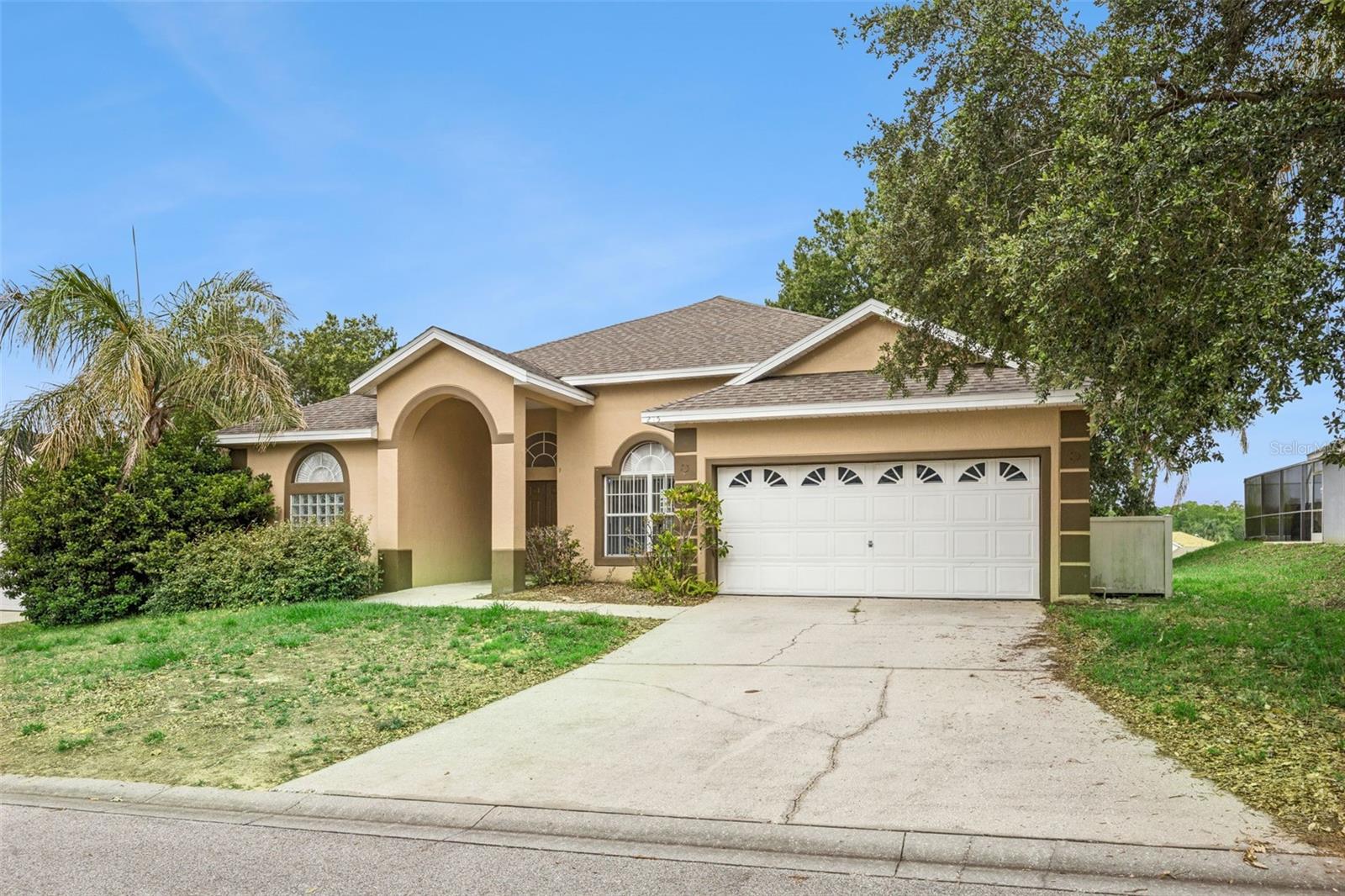 215 GREELEY LOOP
