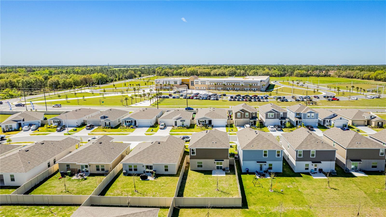 PEACE CREEK RESERVE 40'S - Residential