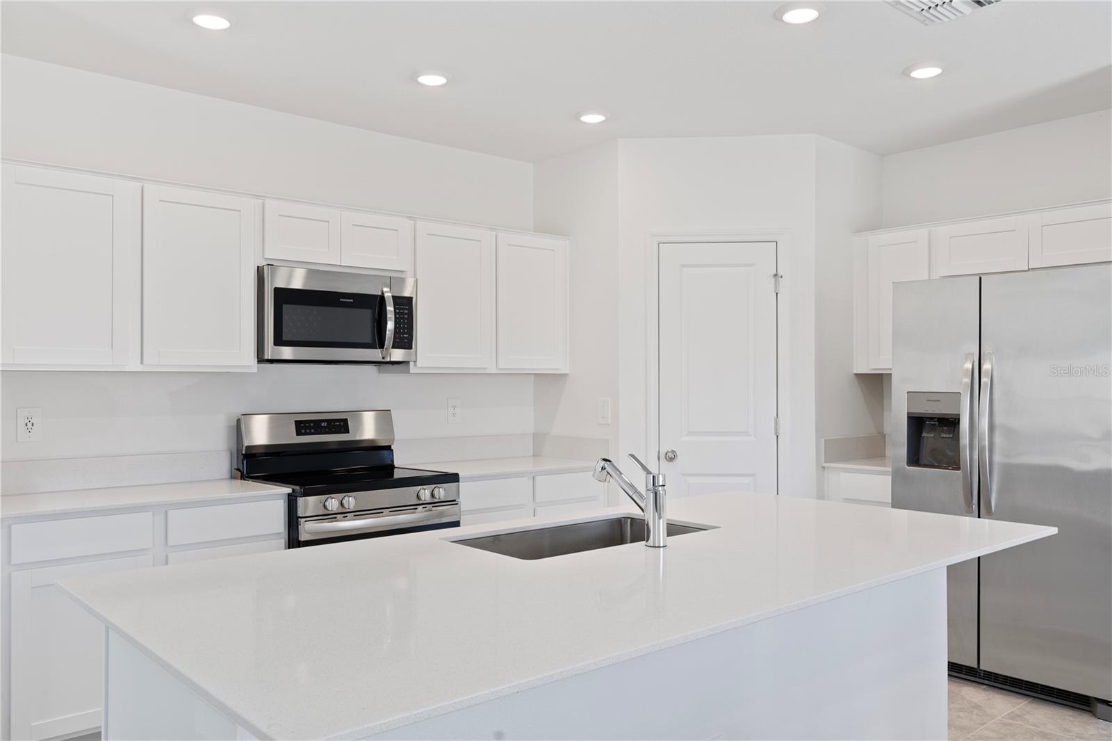 PEACE CREEK RESERVE 40'S - Residential