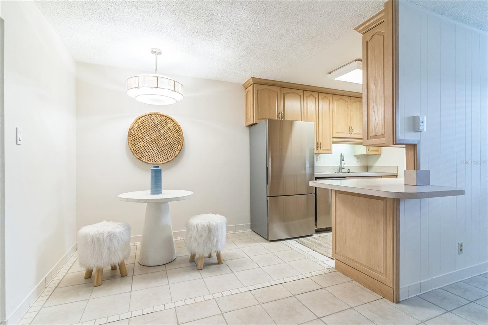 HAMPSHIRE HOUSE - Residential Lease