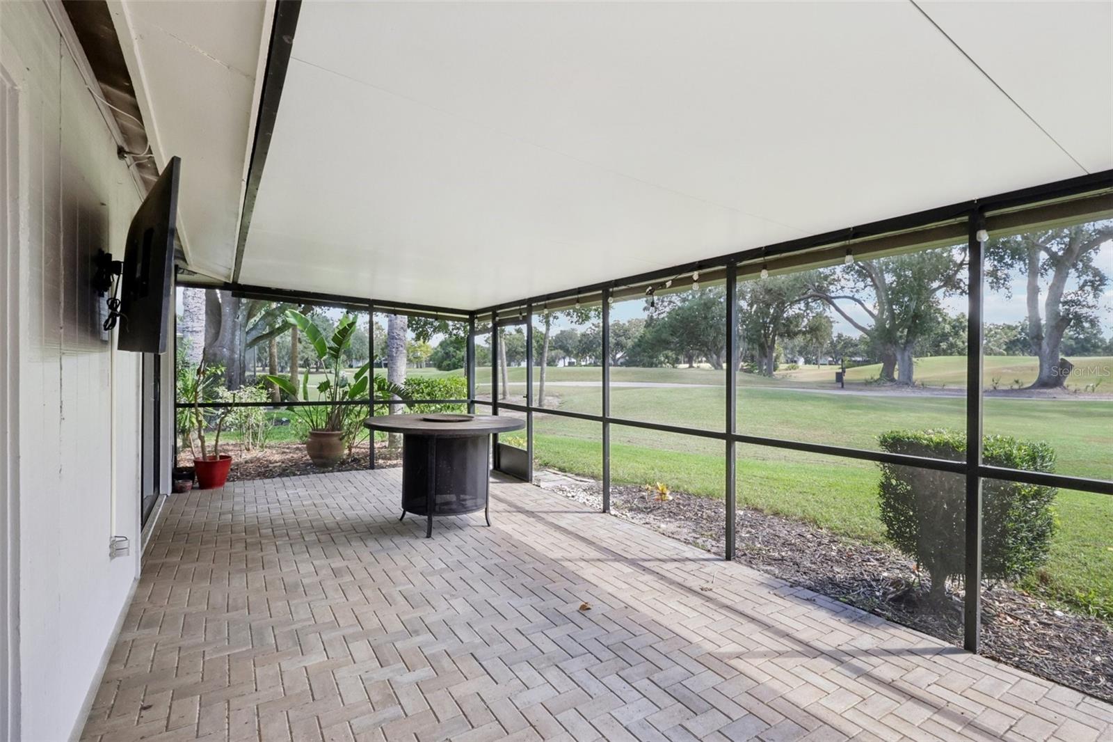 MONACO GARDENS UNIT ONE - Residential