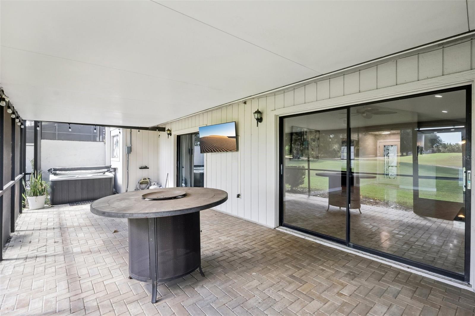 MONACO GARDENS UNIT ONE - Residential