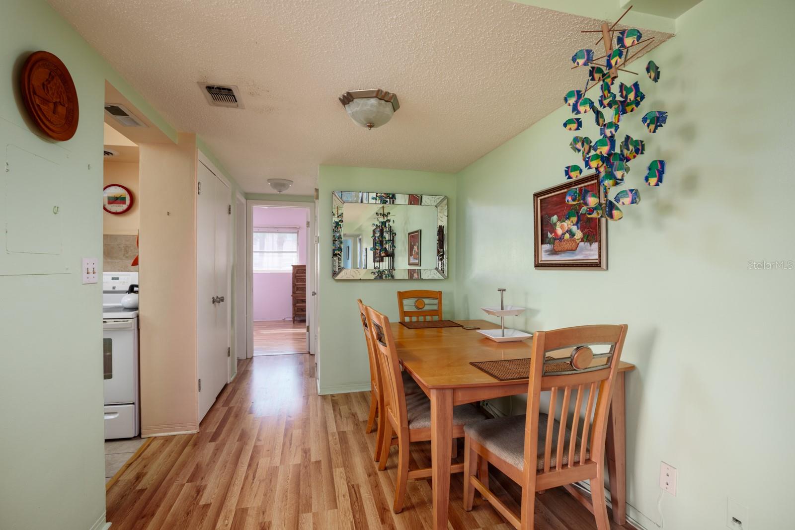 SYLVETTE CONDO - Residential