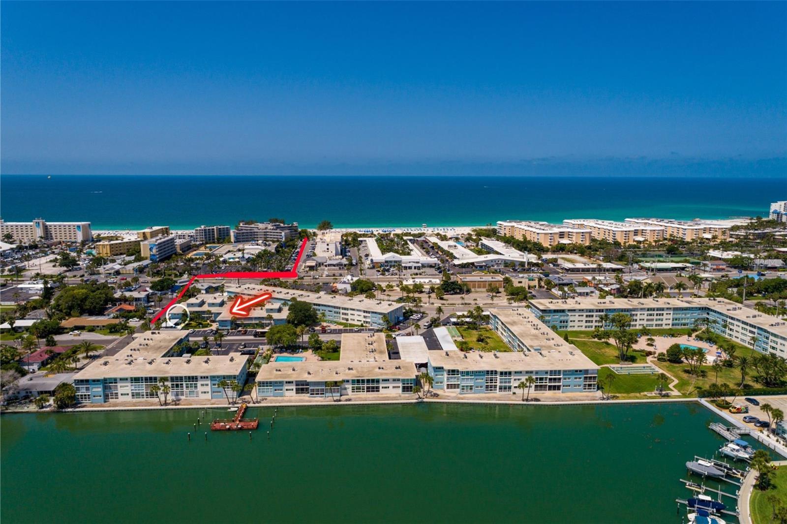 SYLVETTE CONDO - Residential