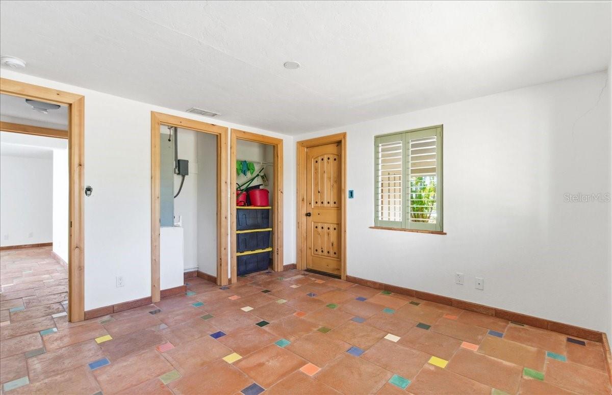 LONGBOAT KEY - Residential