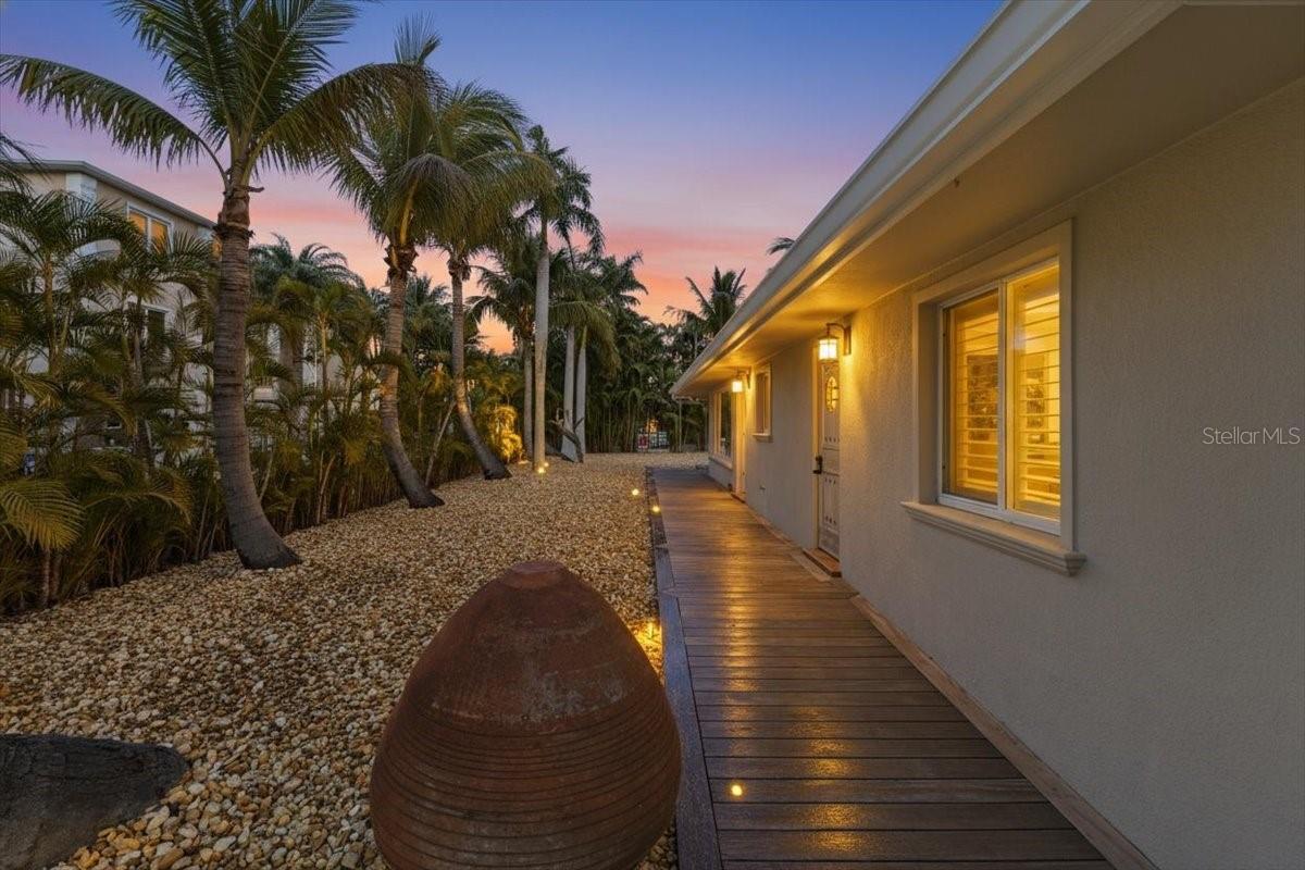 LONGBOAT KEY - Residential