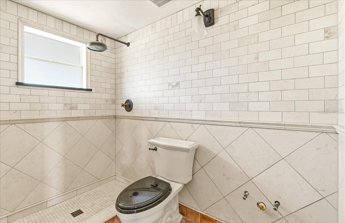 LONGBOAT KEY - Residential