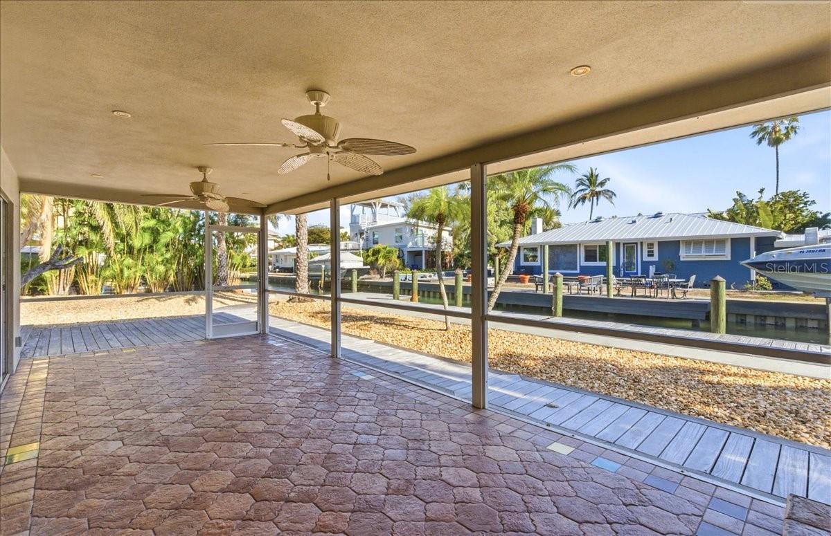 LONGBOAT KEY - Residential