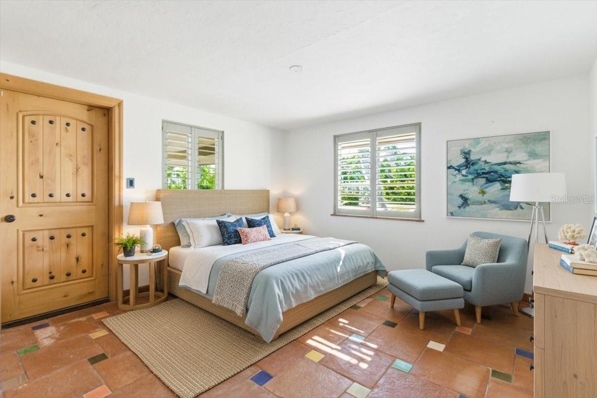 LONGBOAT KEY - Residential