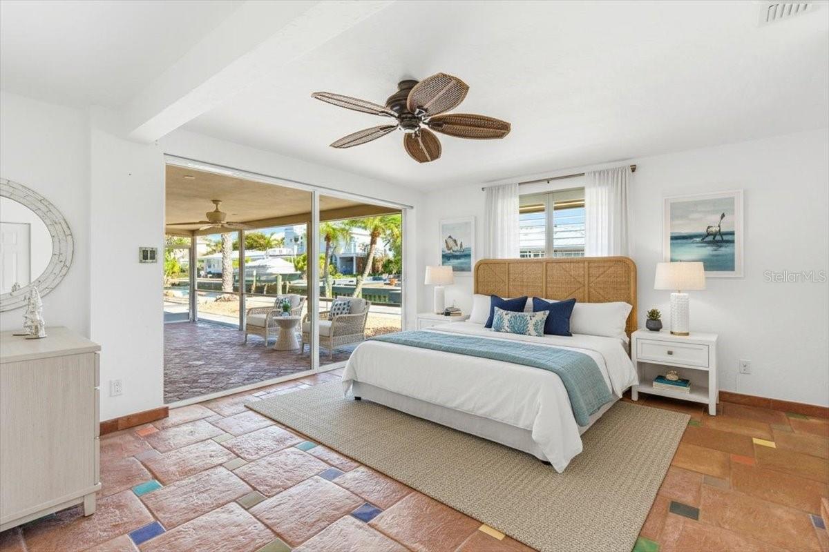 LONGBOAT KEY - Residential