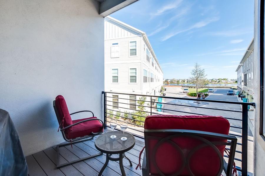 LAUREATE PARK NBRHD CENTER PH 1 - Residential Lease