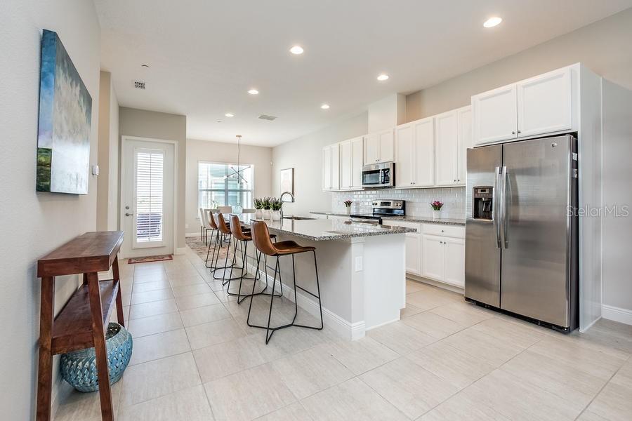 LAUREATE PARK NBRHD CENTER PH 1 - Residential Lease