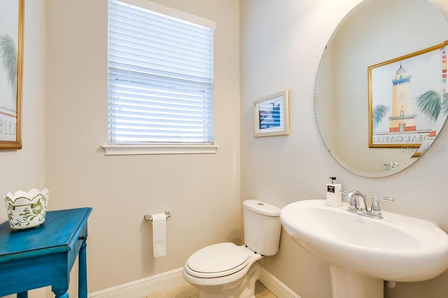 LAUREATE PARK NBRHD CENTER PH 1 - Residential Lease