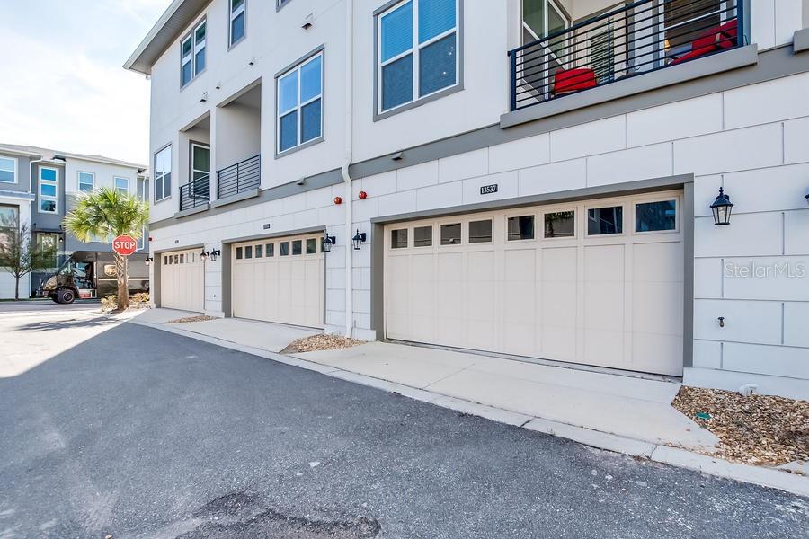 LAUREATE PARK NBRHD CENTER PH 1 - Residential Lease