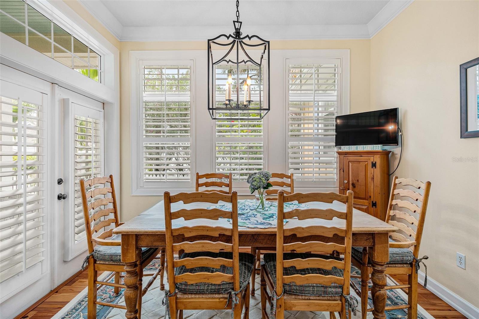 SIESTA REV OF - Residential