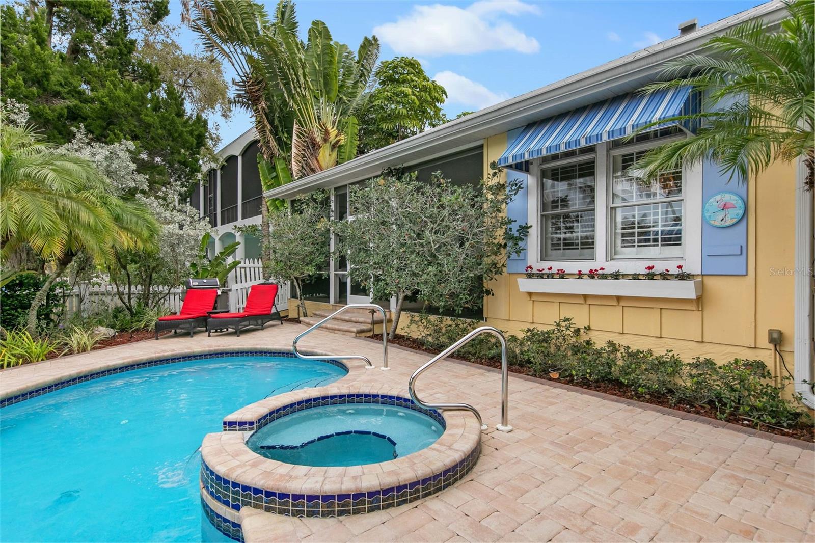 SIESTA REV OF - Residential