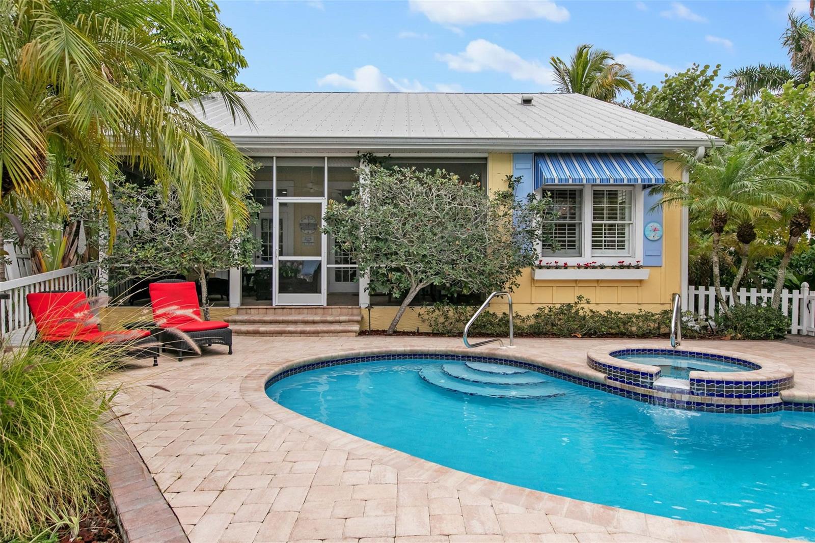 SIESTA REV OF - Residential