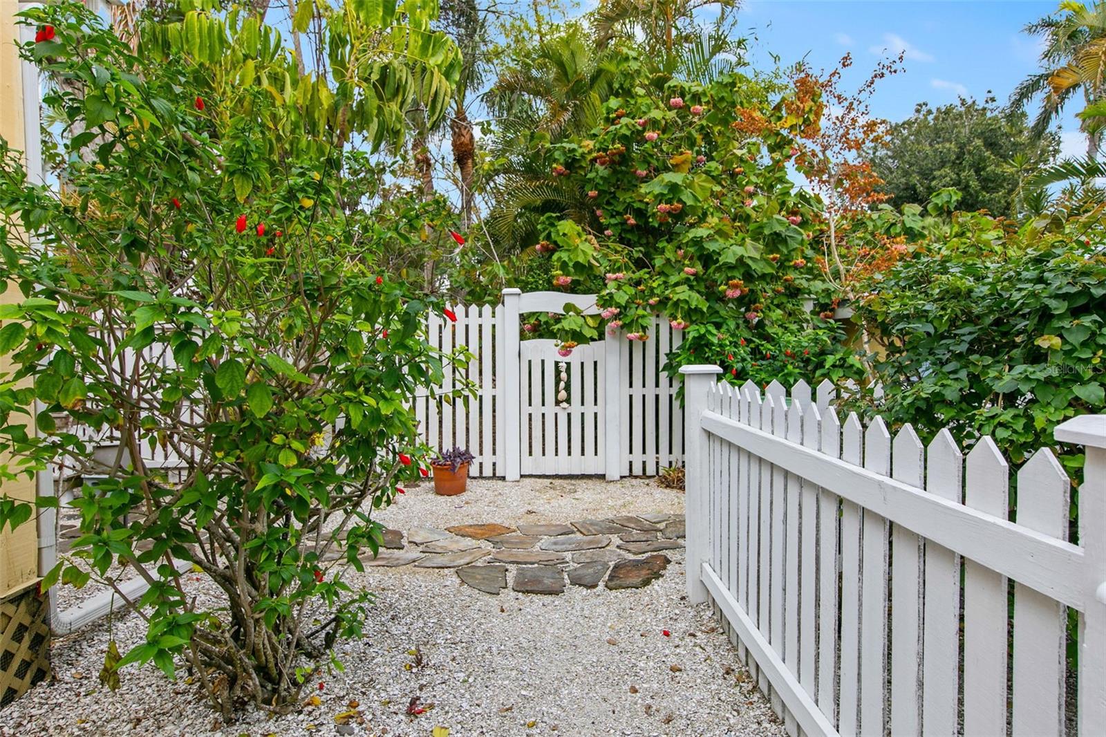 SIESTA REV OF - Residential