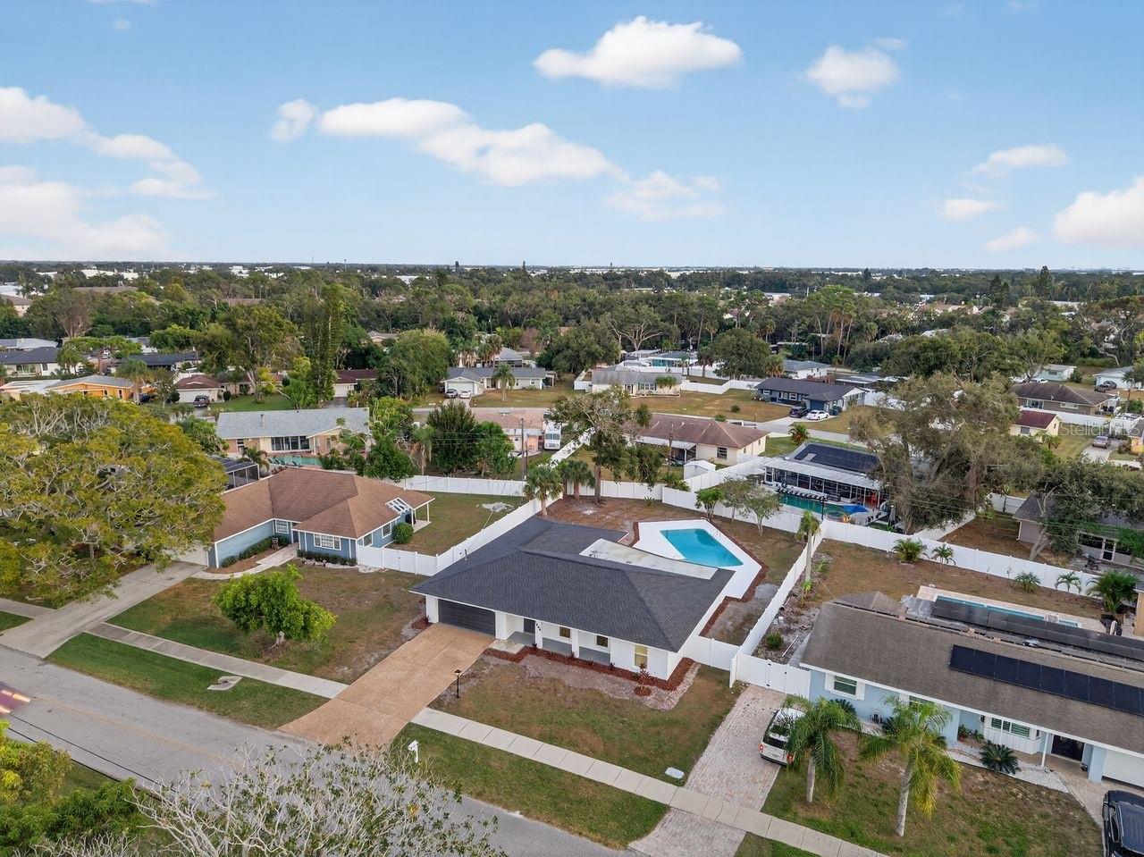 WHITFIELD COUNTRY CLUB HEIGHTS UN 5 - Residential