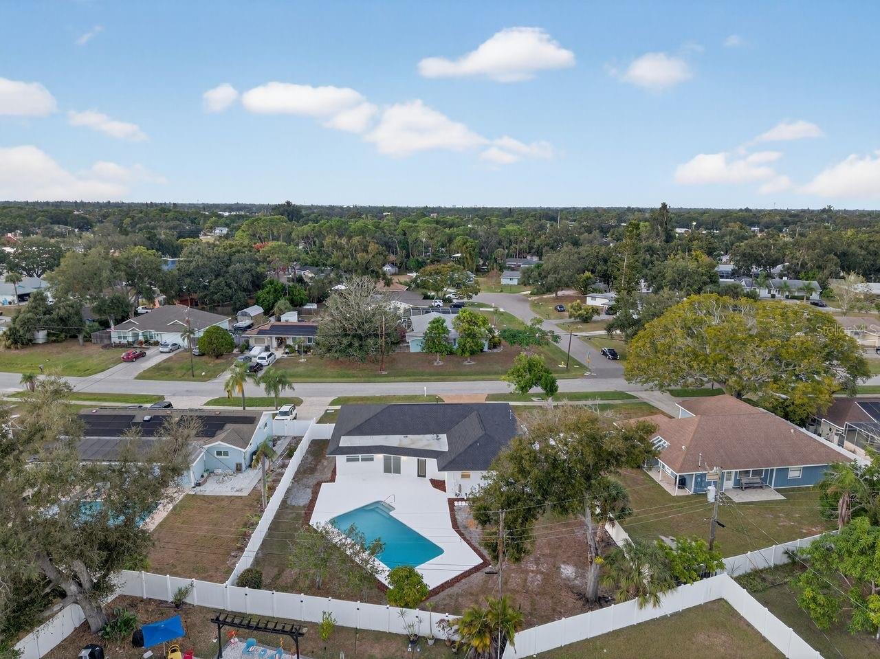 WHITFIELD COUNTRY CLUB HEIGHTS UN 5 - Residential