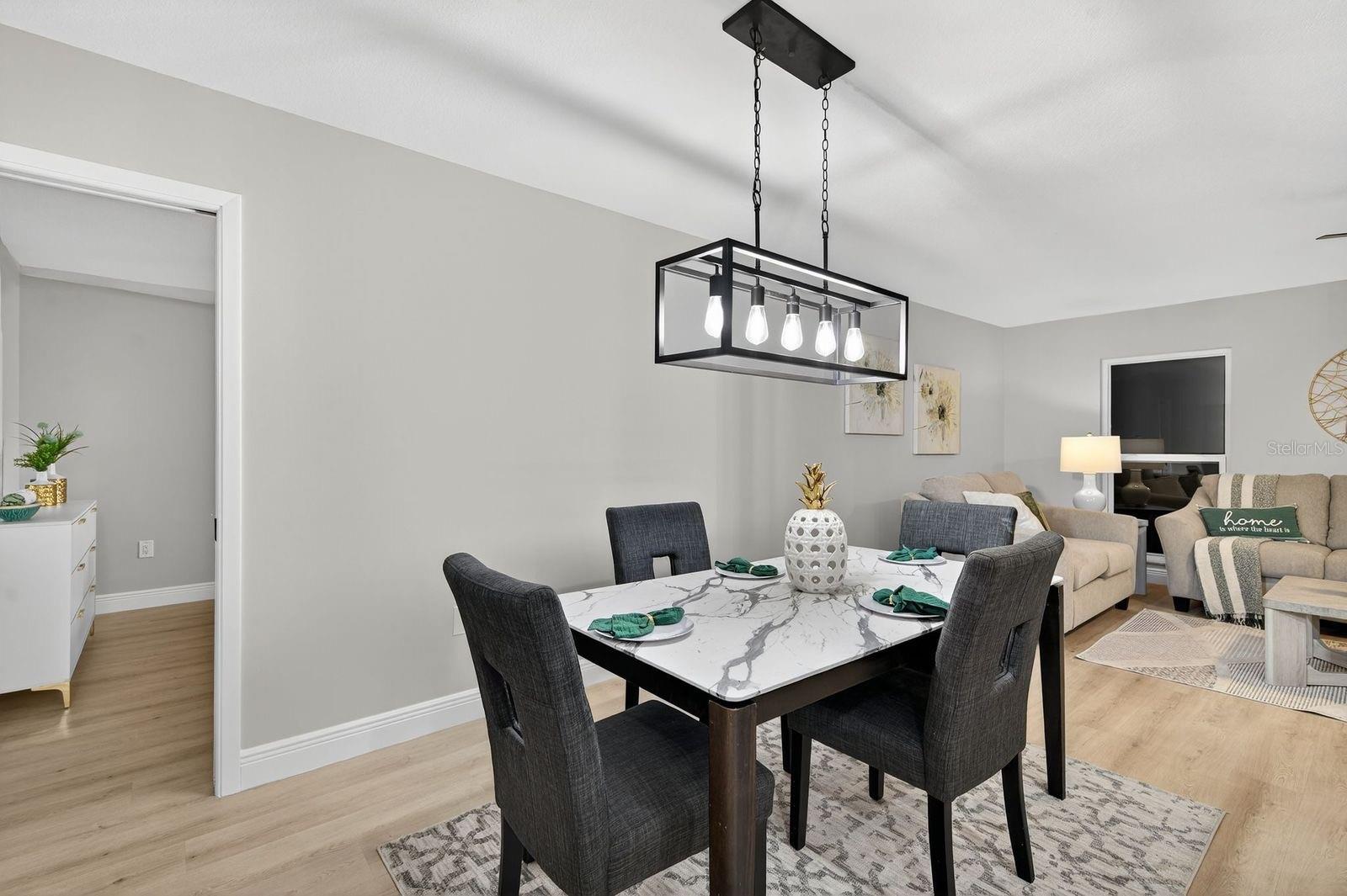 WHITFIELD COUNTRY CLUB HEIGHTS UN 5 - Residential