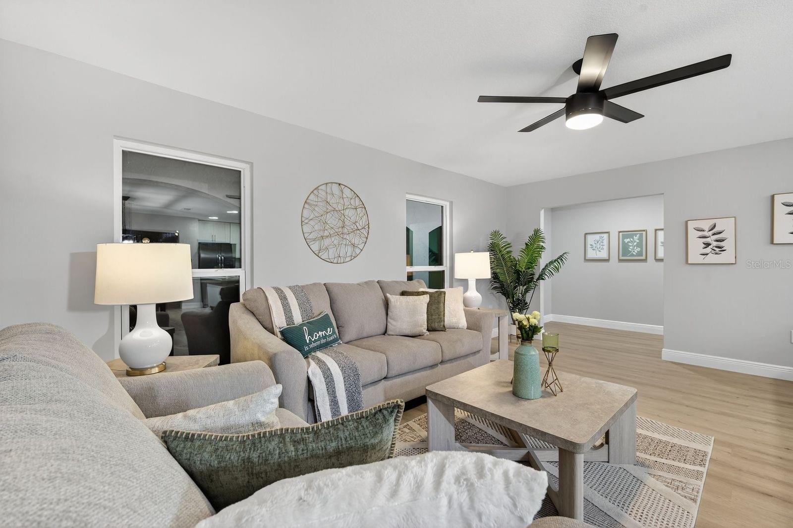 WHITFIELD COUNTRY CLUB HEIGHTS UN 5 - Residential