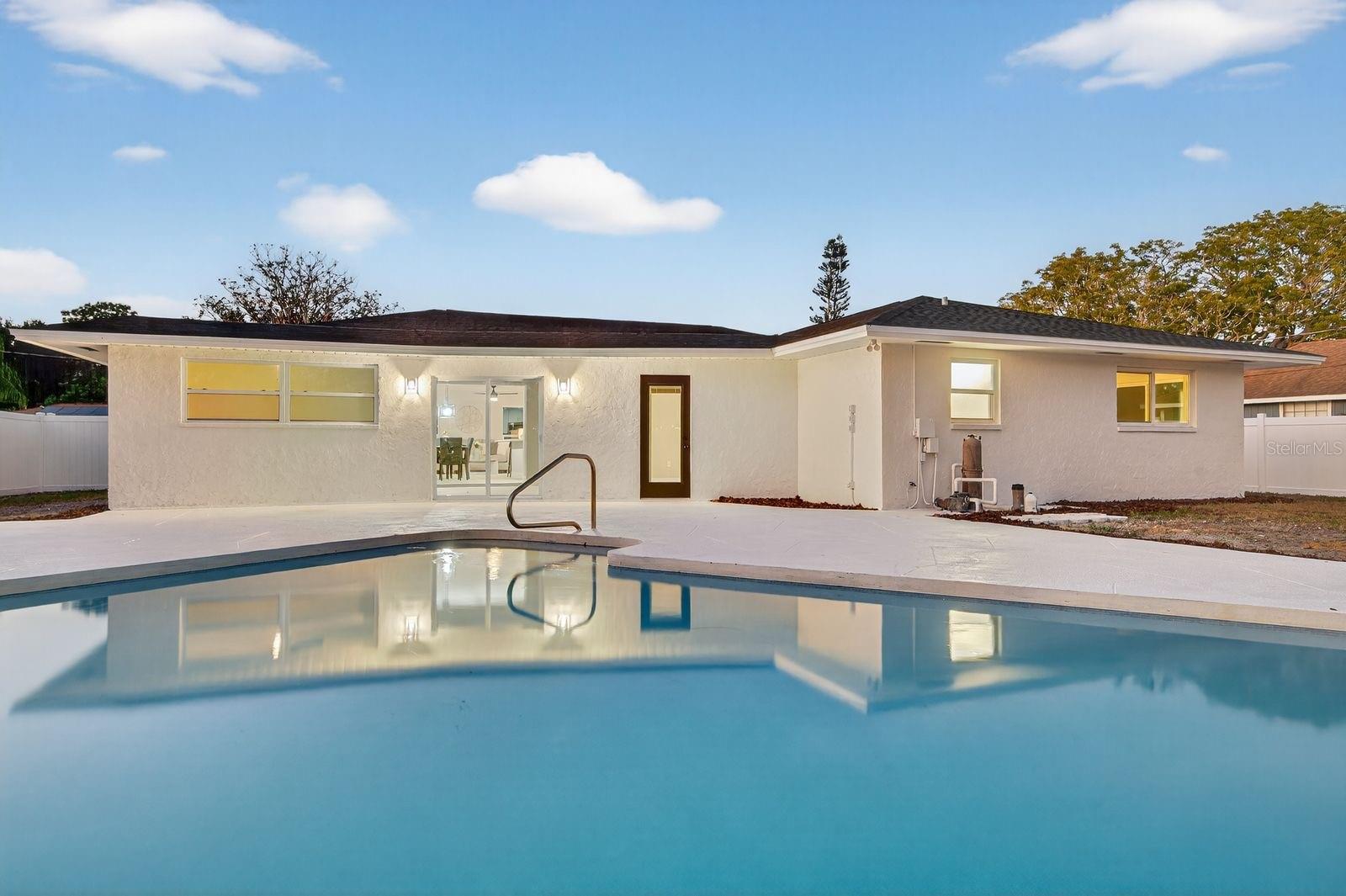 WHITFIELD COUNTRY CLUB HEIGHTS UN 5 - Residential