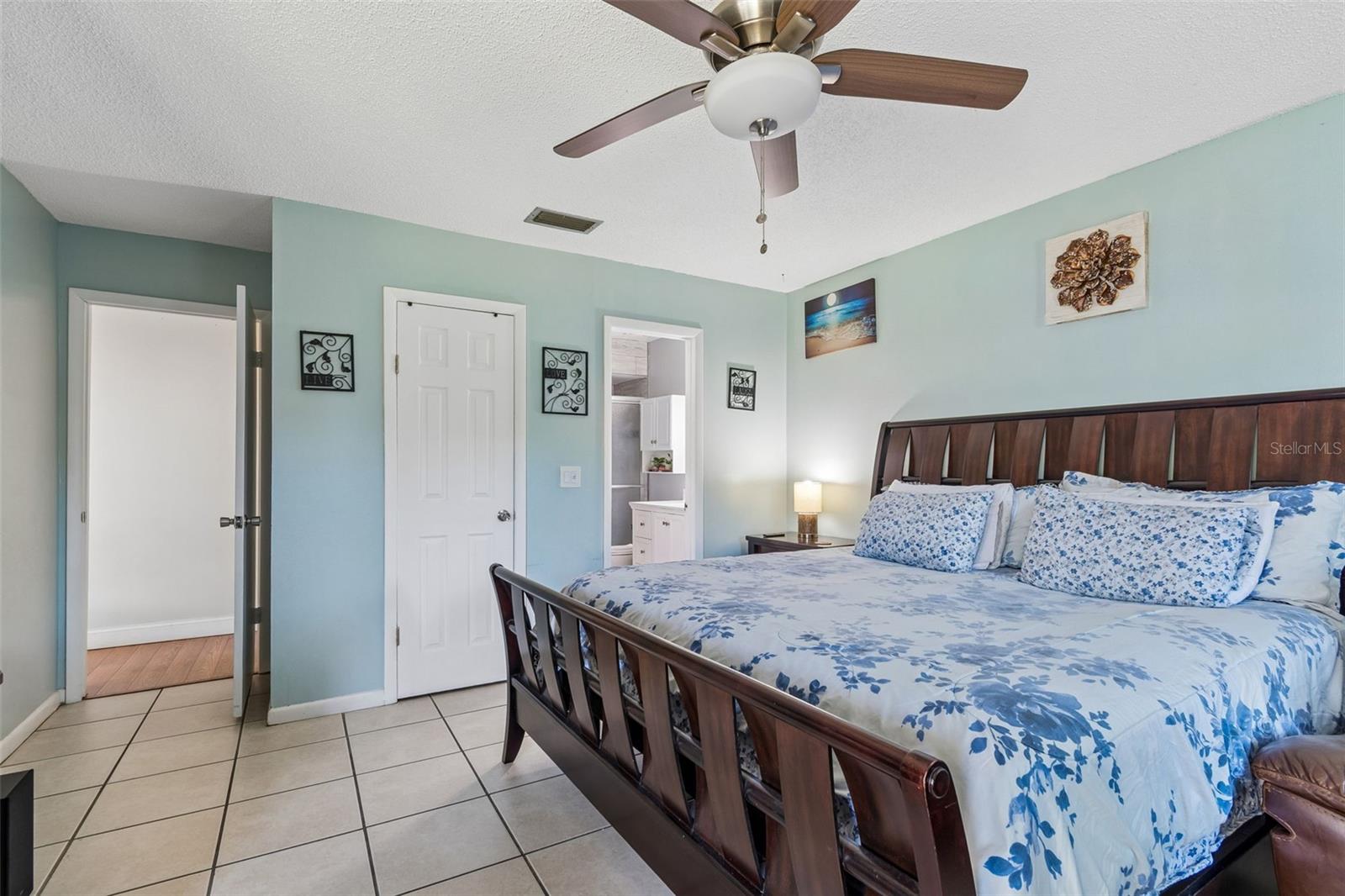 LAKE FOREST UNIT 4 - Residential