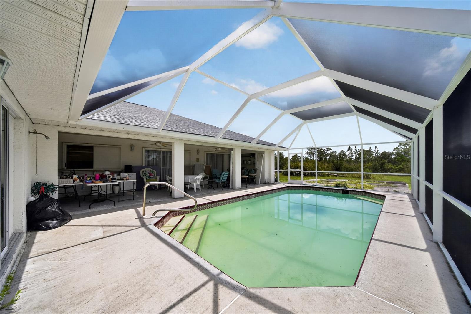5300 CYPRESS GROVE