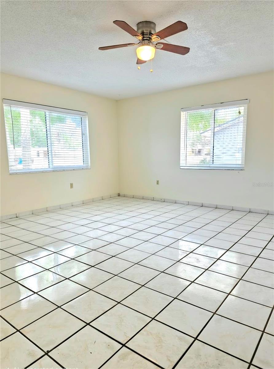 PINELLAS PARK - Residential