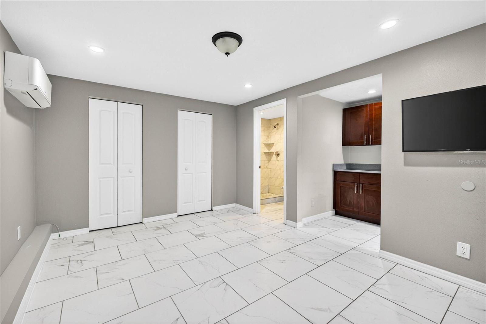 CENTRAL PARK - Residential