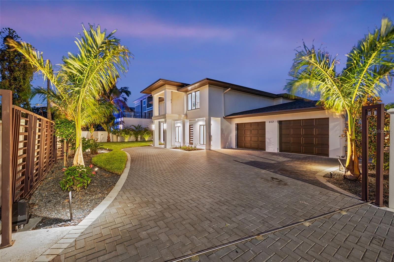 BELLEAIR BEACH YACHT CLUB ESTATES - Residential