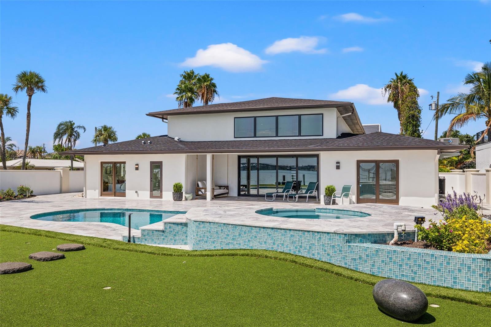 BELLEAIR BEACH YACHT CLUB ESTATES - Residential