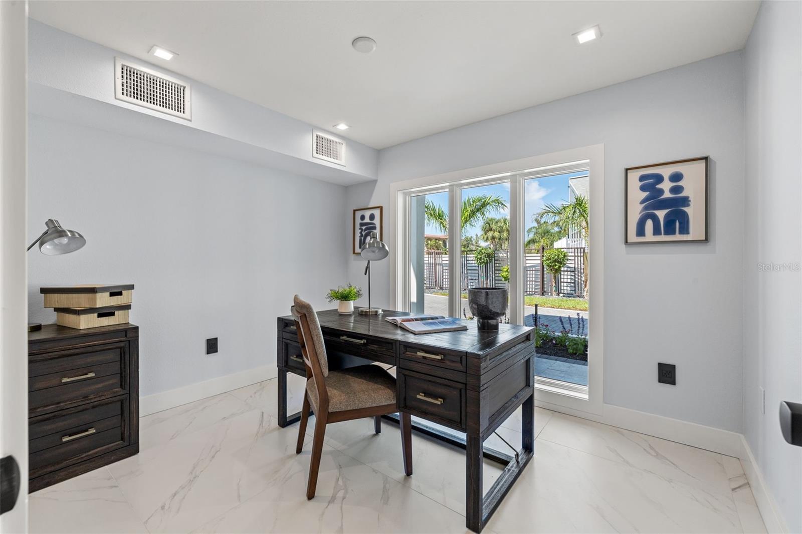 BELLEAIR BEACH YACHT CLUB ESTATES - Residential