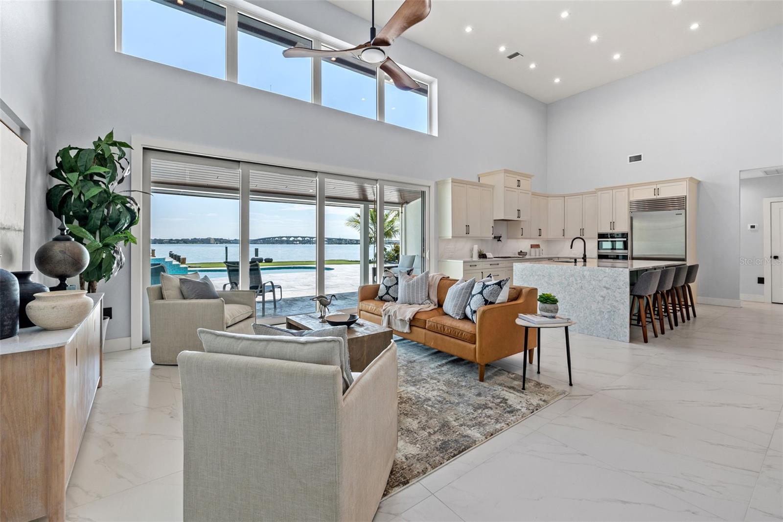 BELLEAIR BEACH YACHT CLUB ESTATES - Residential