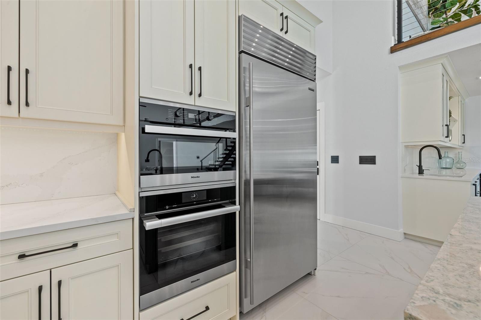 BELLEAIR BEACH YACHT CLUB ESTATES - Residential