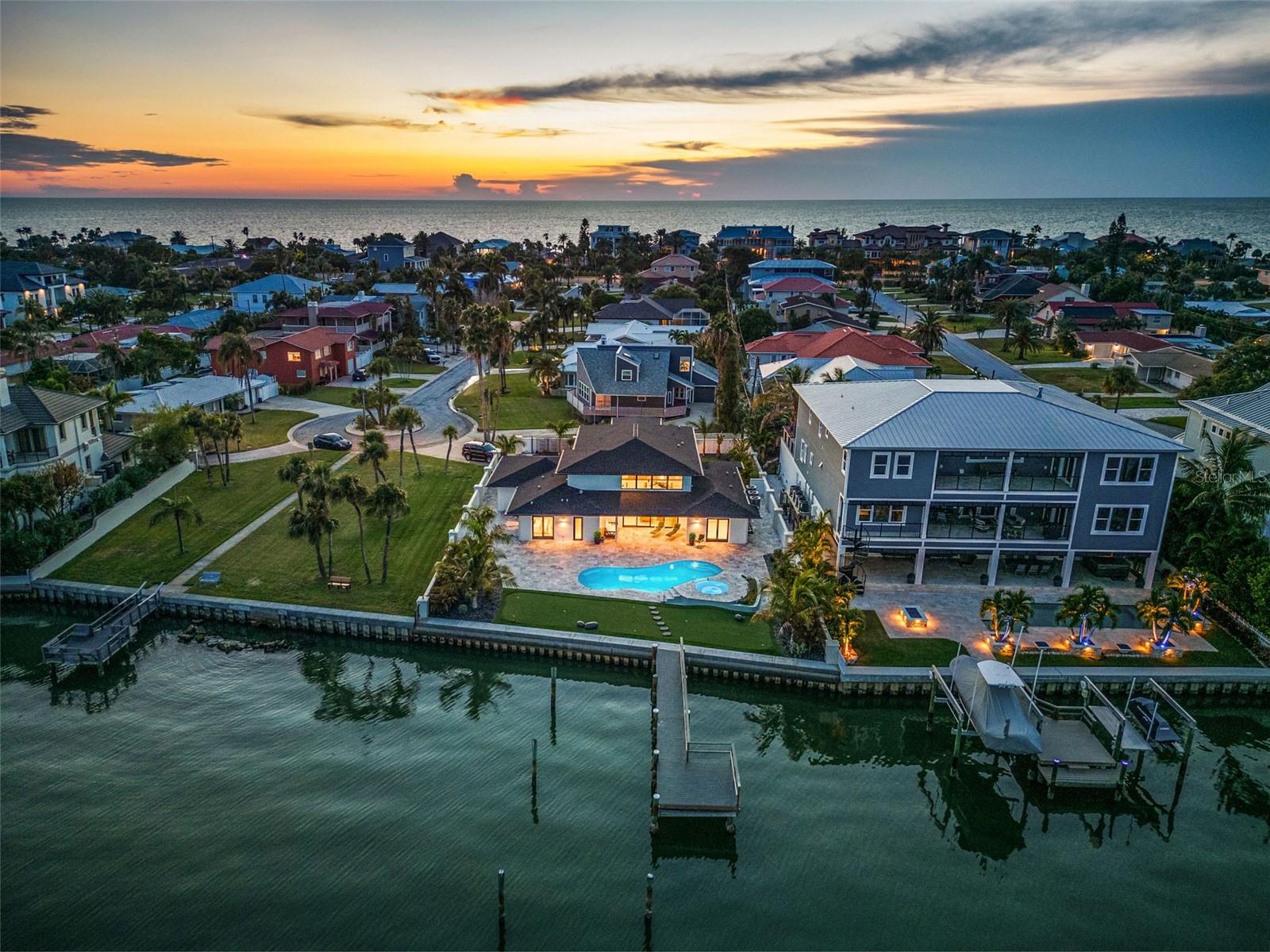 BELLEAIR BEACH YACHT CLUB ESTATES - Residential