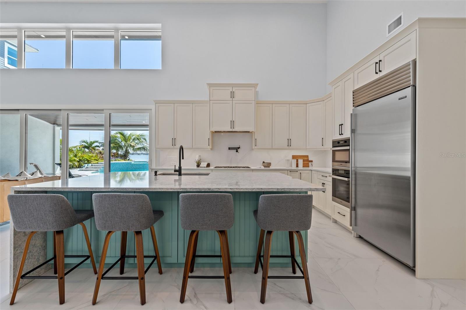 BELLEAIR BEACH YACHT CLUB ESTATES - Residential