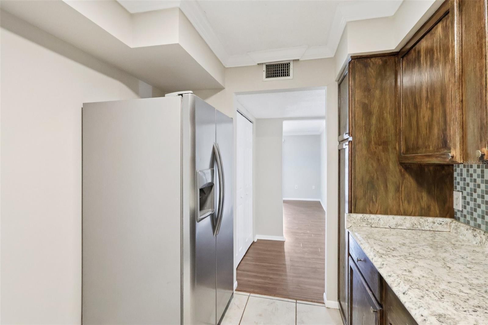 ROYAL ARMS CONDO - Residential