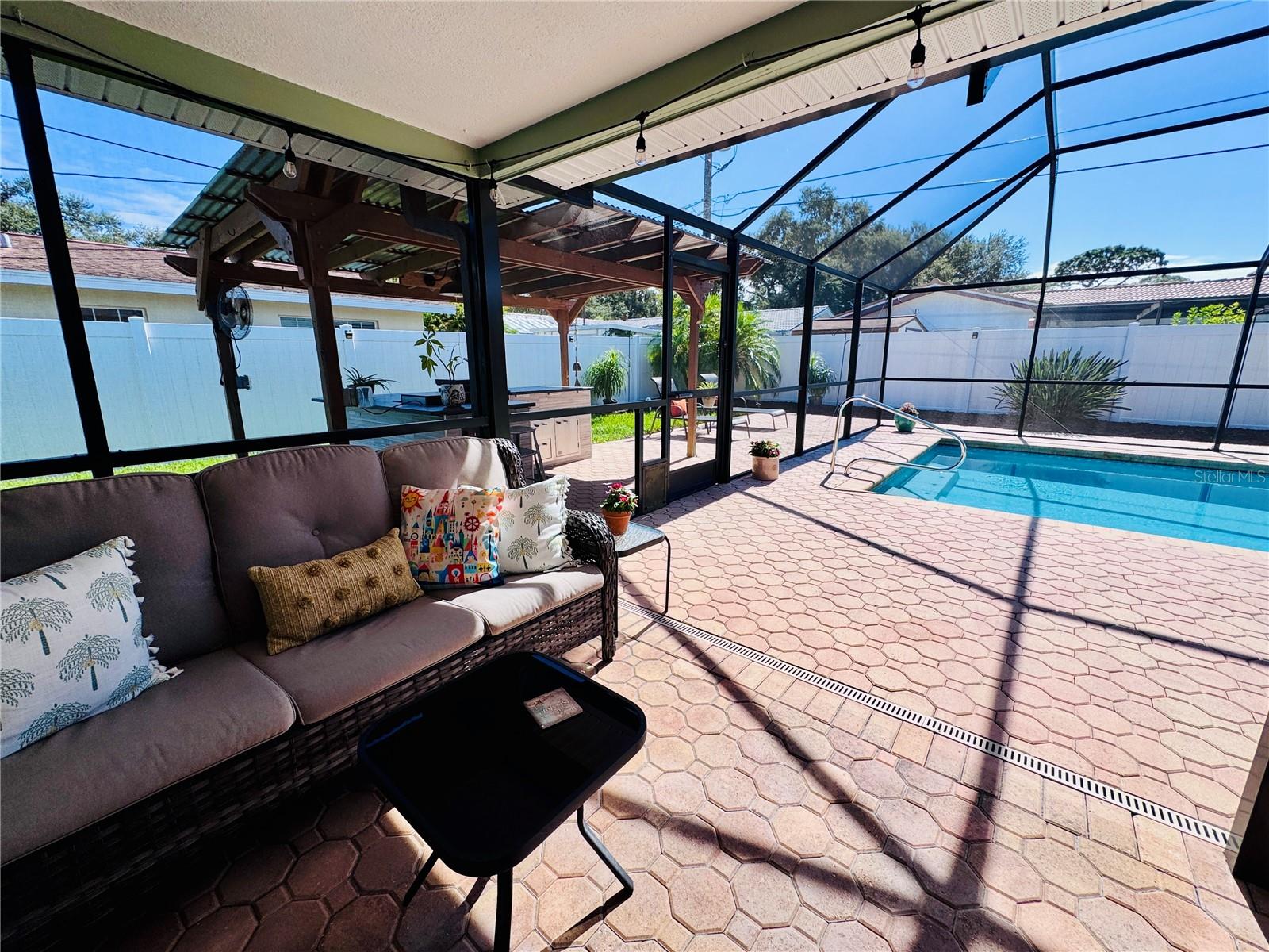 MORNINGSIDE ESTATES UNIT 6B - Residential