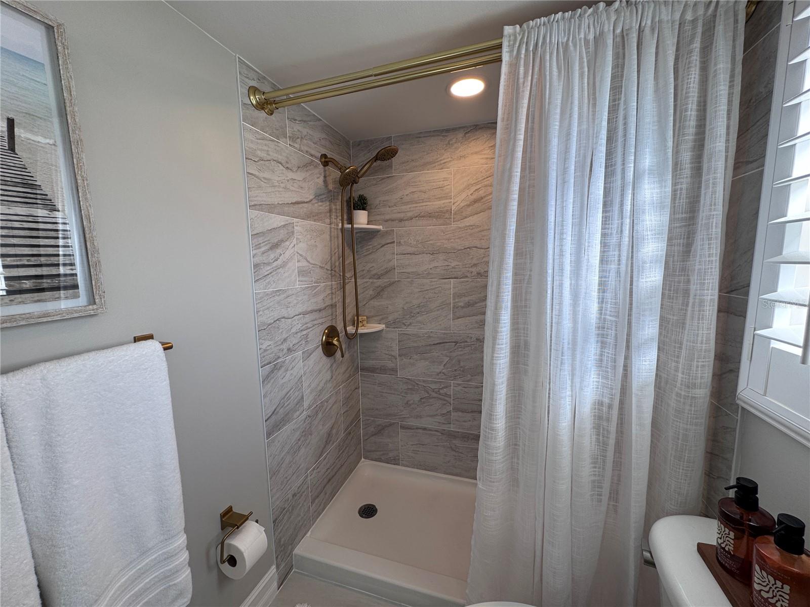 MORNINGSIDE ESTATES UNIT 6B - Residential