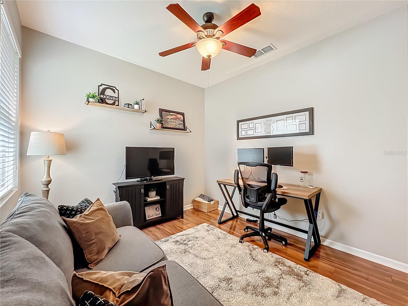 ROCK SPRINGS RIDGE PHASE VI-B - Residential