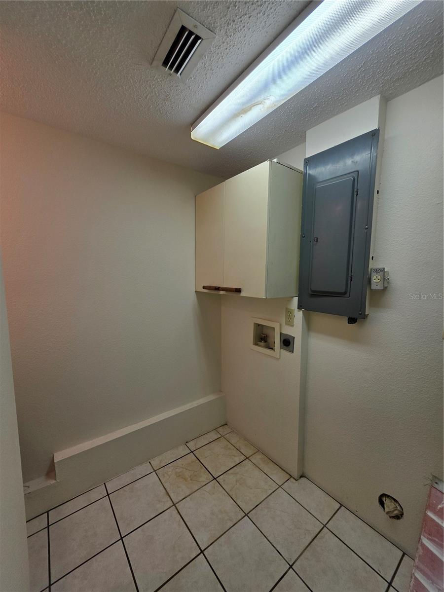 PALMORE COURT - Residential