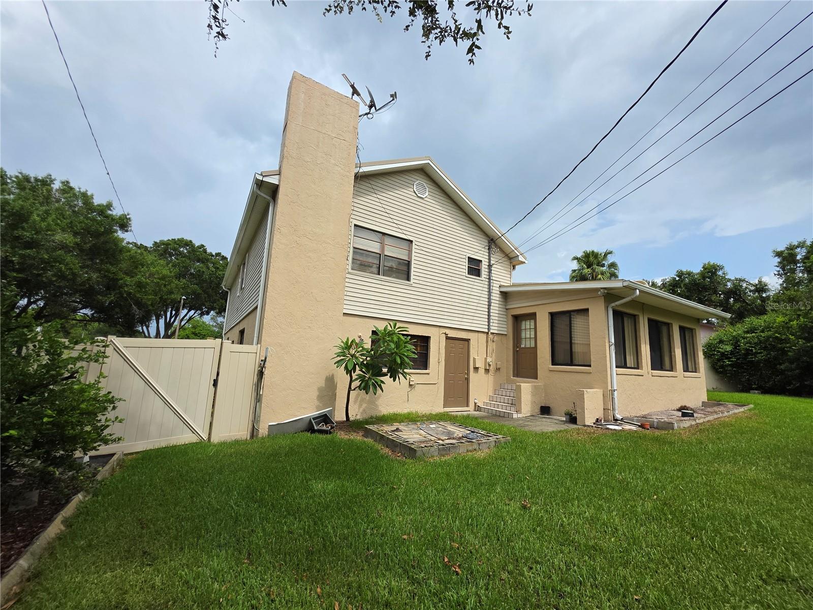 PALMORE COURT - Residential