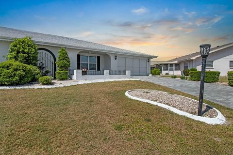 204 CACTUSFLOWER LANE SUN CITY CENTER FL 33573