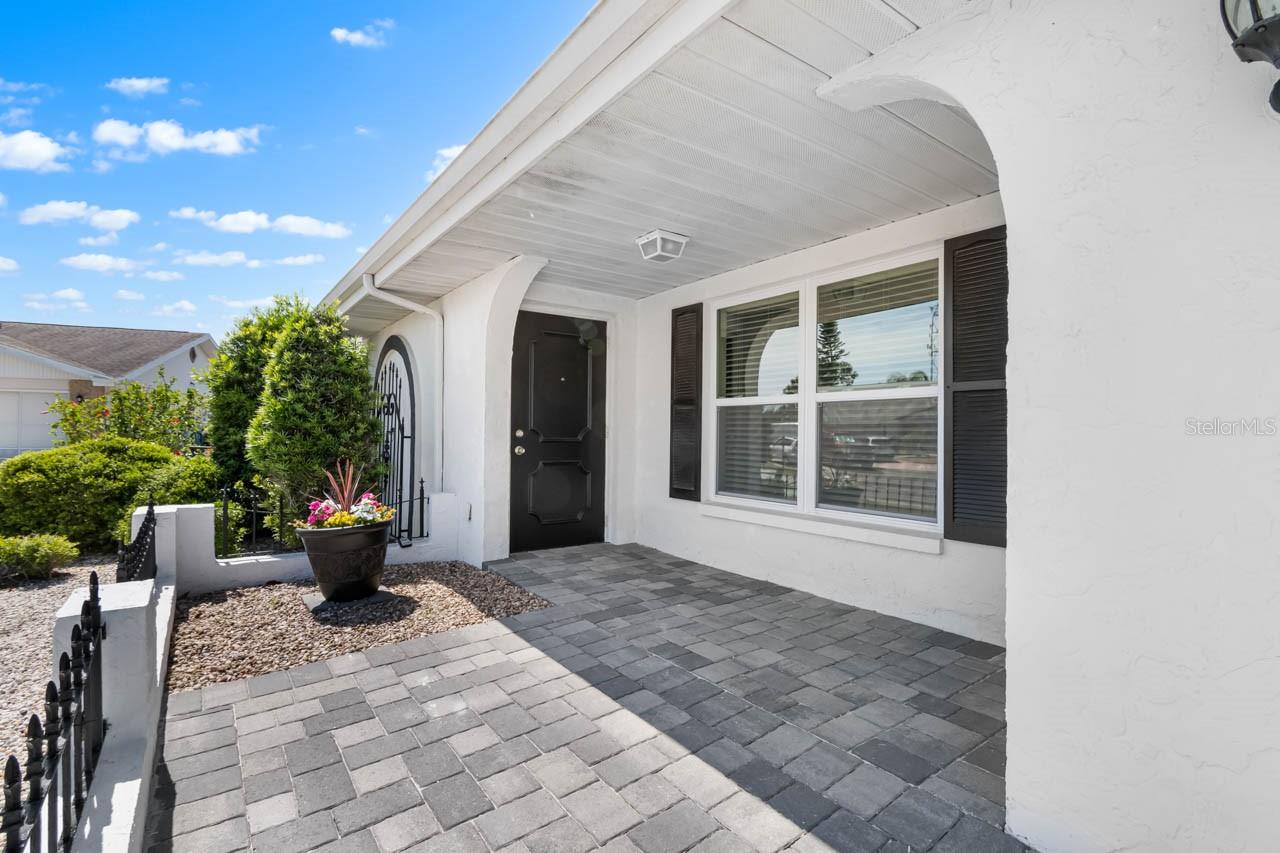 204 CACTUSFLOWER LANE