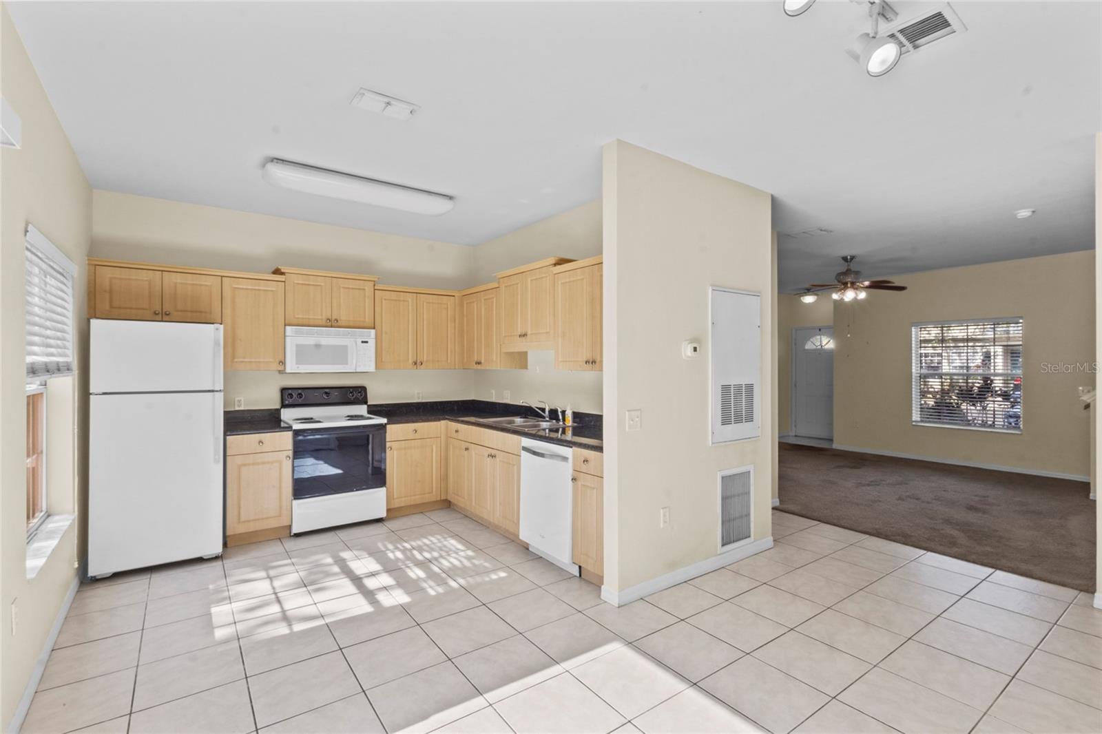 CAROLINA LANDINGS AT UNIVERSITY PLACE A - Residential